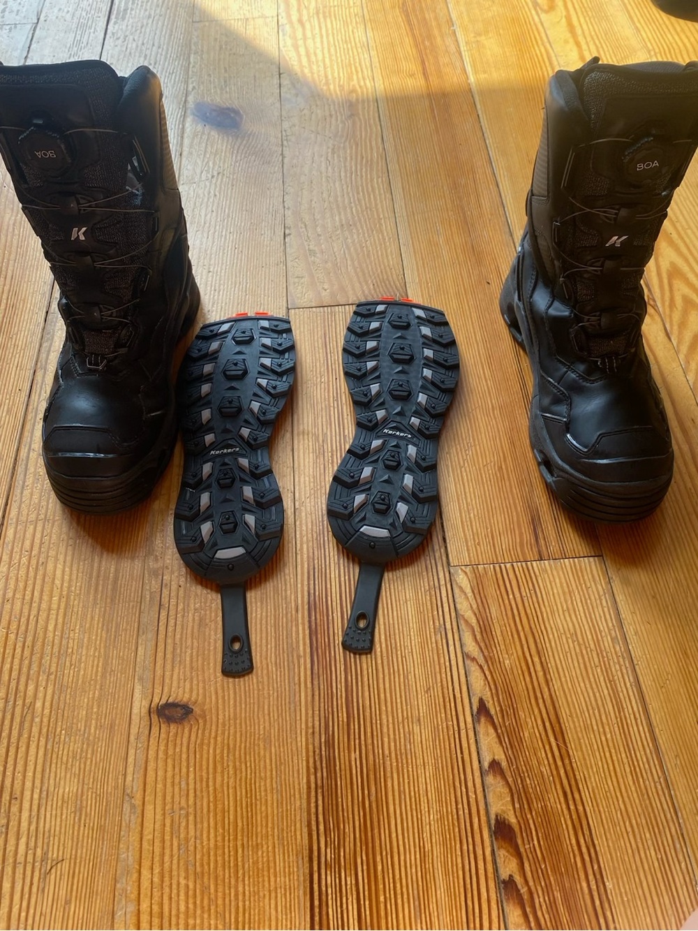 Korkers Men's Polar Vortex 600 BOA Waterproof Insulated Winter Boots